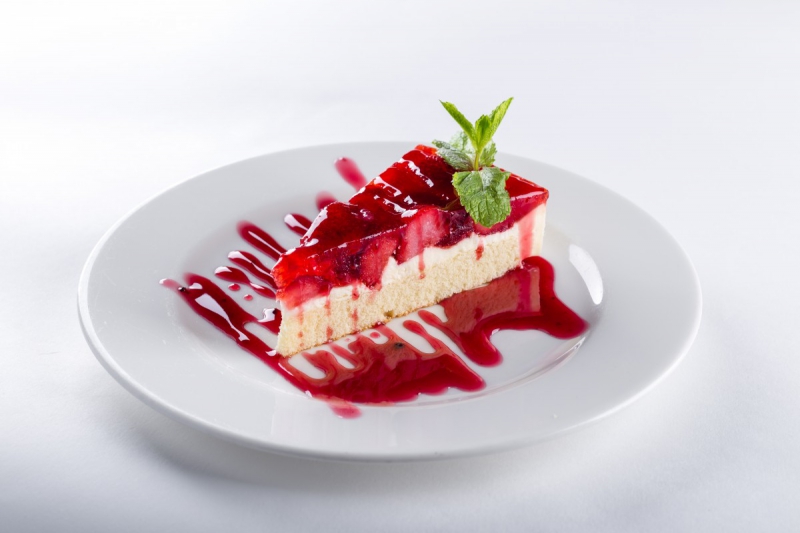 traiteur-LUCERAM-min_cake_piece_of_cake_recipe_a_piece_of_confectionery_illustration_bake_dessert-1283402